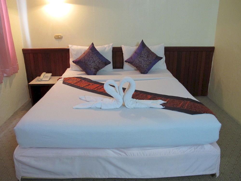 Chumphon Palace Hotel Extérieur photo