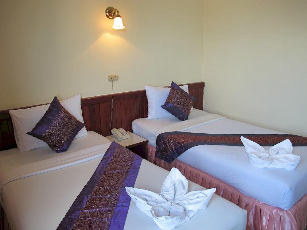 Chumphon Palace Hotel Extérieur photo