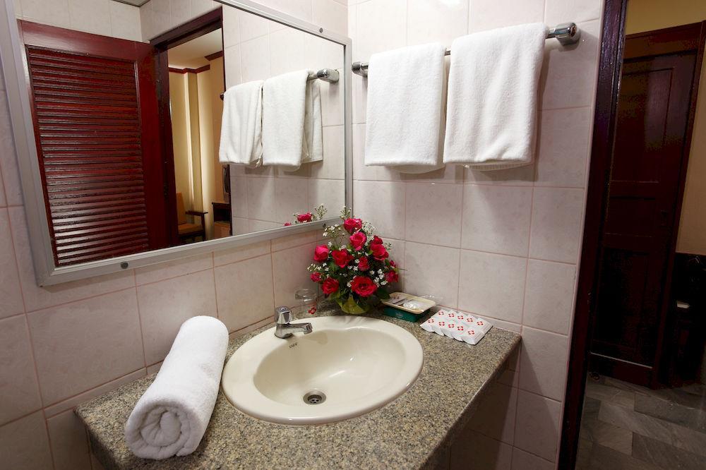 Chumphon Palace Hotel Extérieur photo