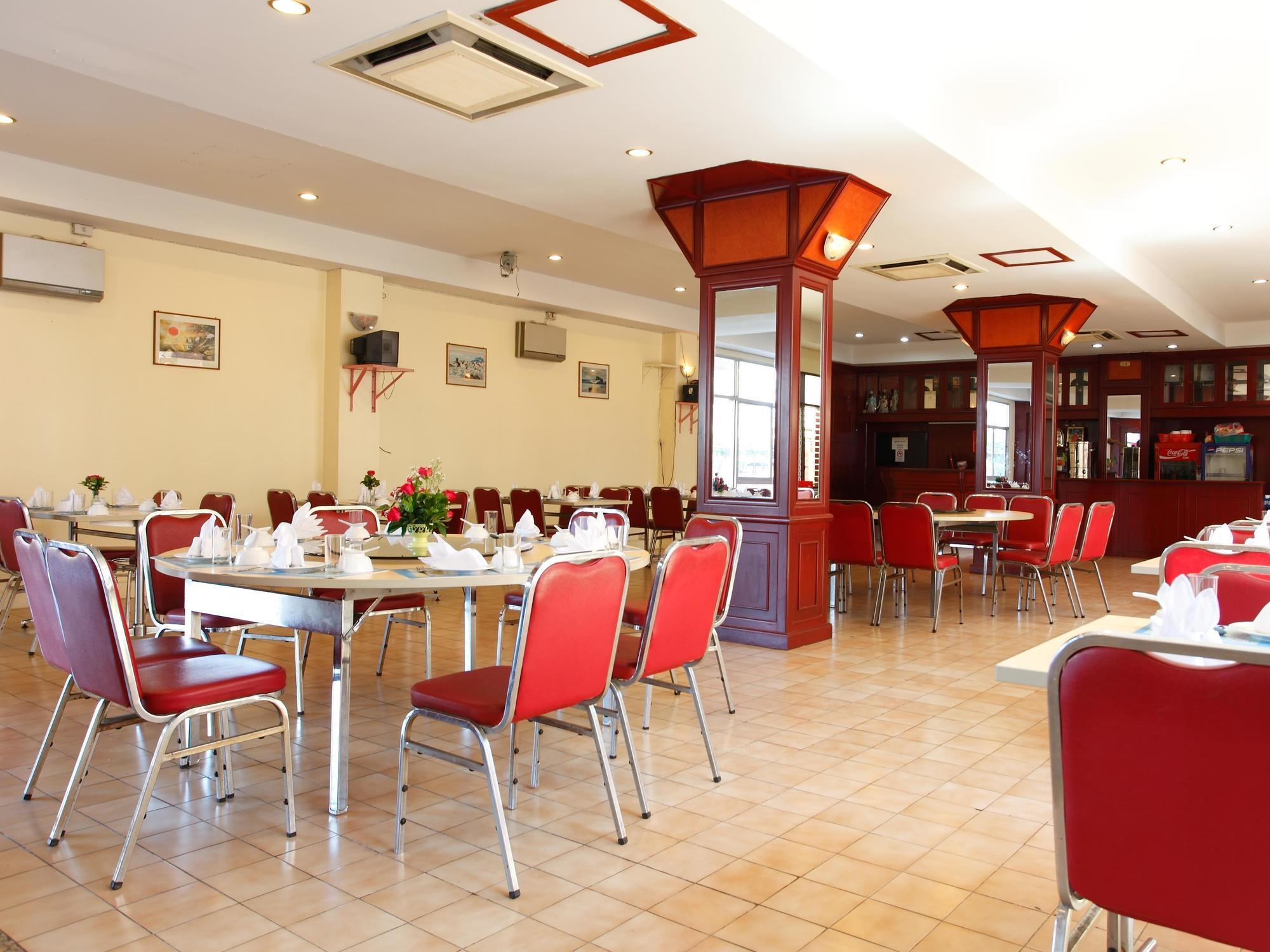 Chumphon Palace Hotel Extérieur photo